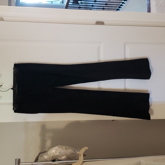 Black suade pants. Brand is Danier. Size 4 - Picture 2 of 3
